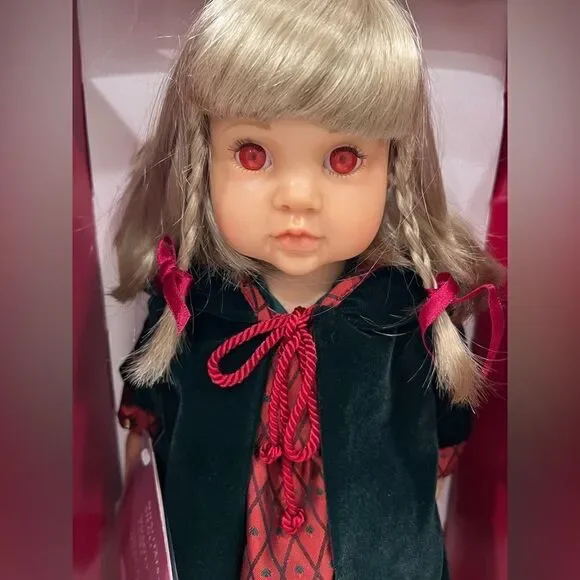 VINTAGE GOTZ German Noelle Doll In Box *Rare only 1,500 made LIMITED EDITION - Picture 3 of 16